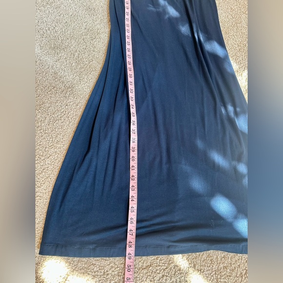 Cache Dress - Picture 5 of 7